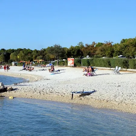 With A Parking Space Valbandon, Fazana - 7383 Apartamento *